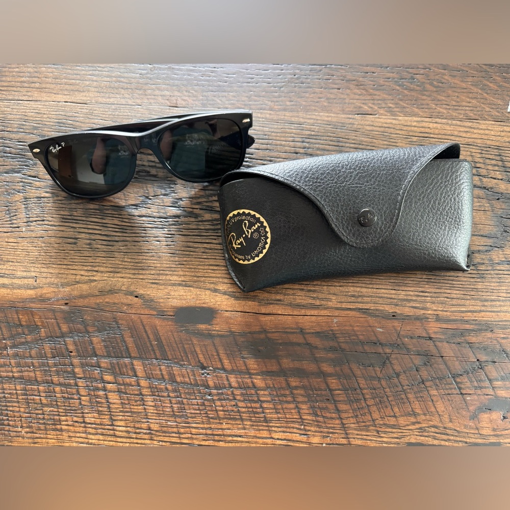 Ray-Ban Black Wayfarer
